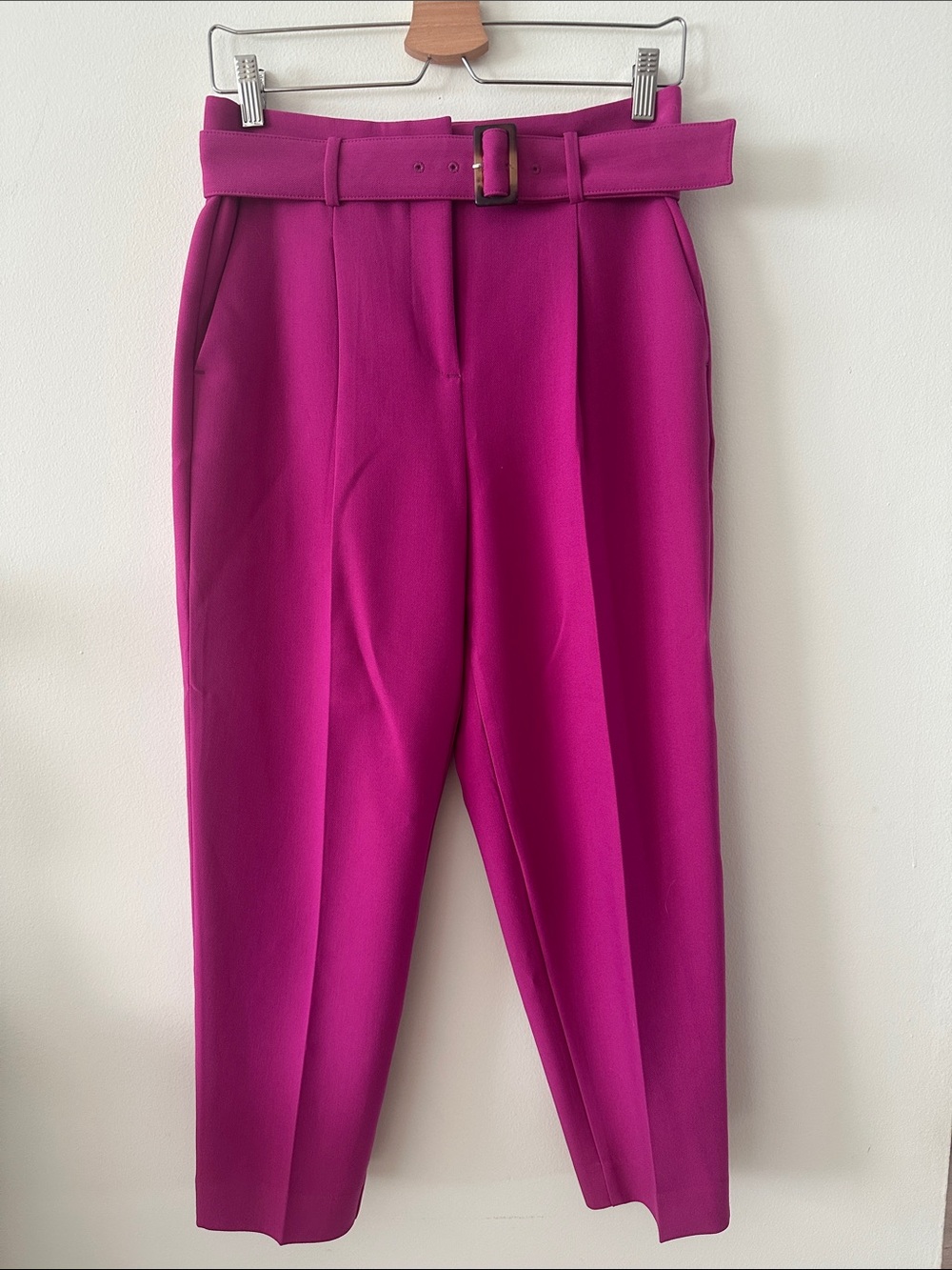Ann Taylor Magenta High-Waist Belted Cropped Tapered Pants Women’s Size 0P